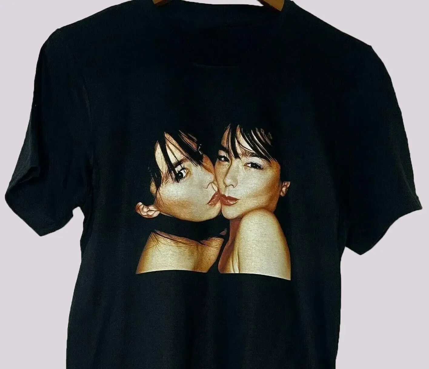 heavyweight Informal New Arrival vintage funny anime Hot Sale clothes Rare Bjork 90S Vintage Indie Avante Garde Unisex T Shirt