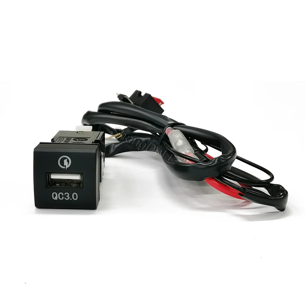 12V/24V Car Single USB QC3.0 Charger Phone Charging Adapter Socket Fit For Toyota Prado Rav4 Camry Corolla 2018-2022 - view 4