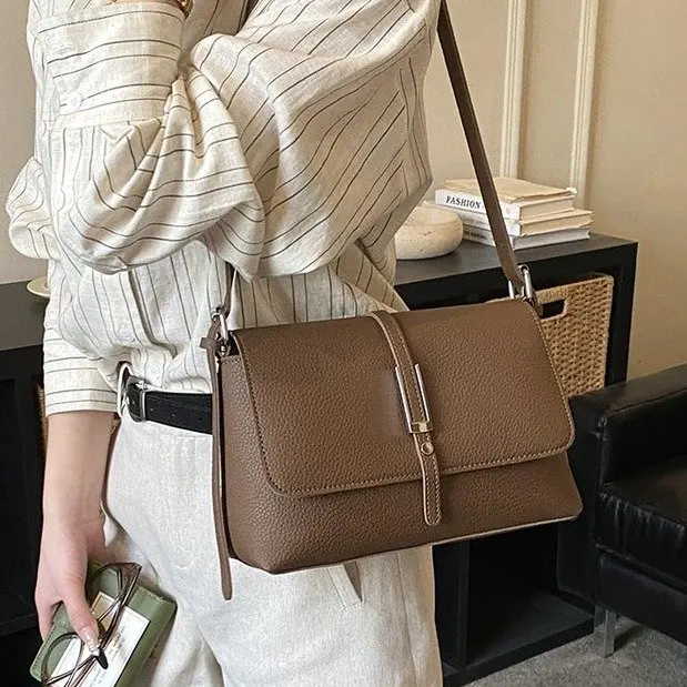 

2026 New High-end Women's Messenger Bag Retro Small Square Bag Fashion Shoulder Bag Versatile Casual Women's Bag