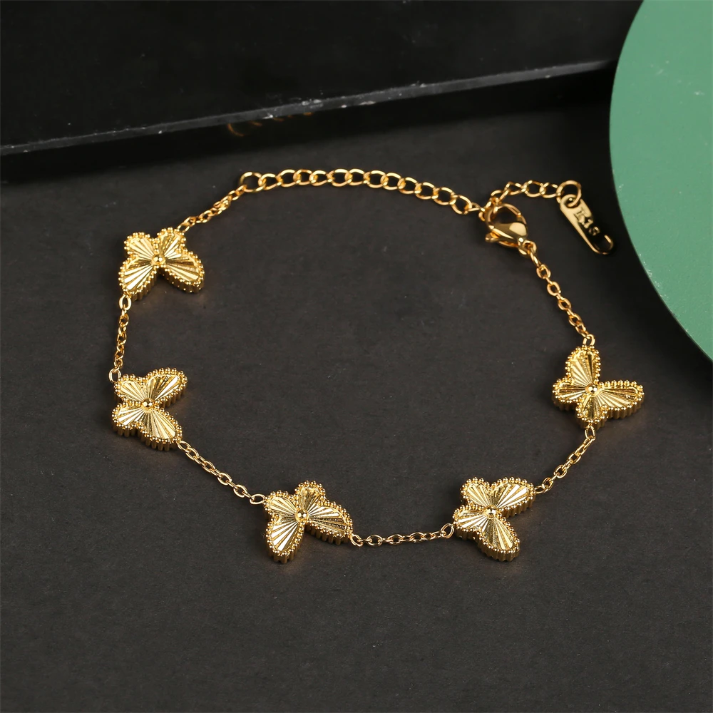 Hot Sale Animal Laser Butterfly Bracelet Necklace Earrings Set Gold Silver 316L Waterproof Non Tarnish Jewellery Ladies Clover