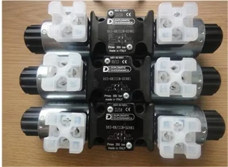 Duplomatic hydraulic valve DS5-S1/14N-D24/K1 DS5-S4/14N-D24/K1 DS5-TA/14N-D24/K1 solenoid Directional Control Valve