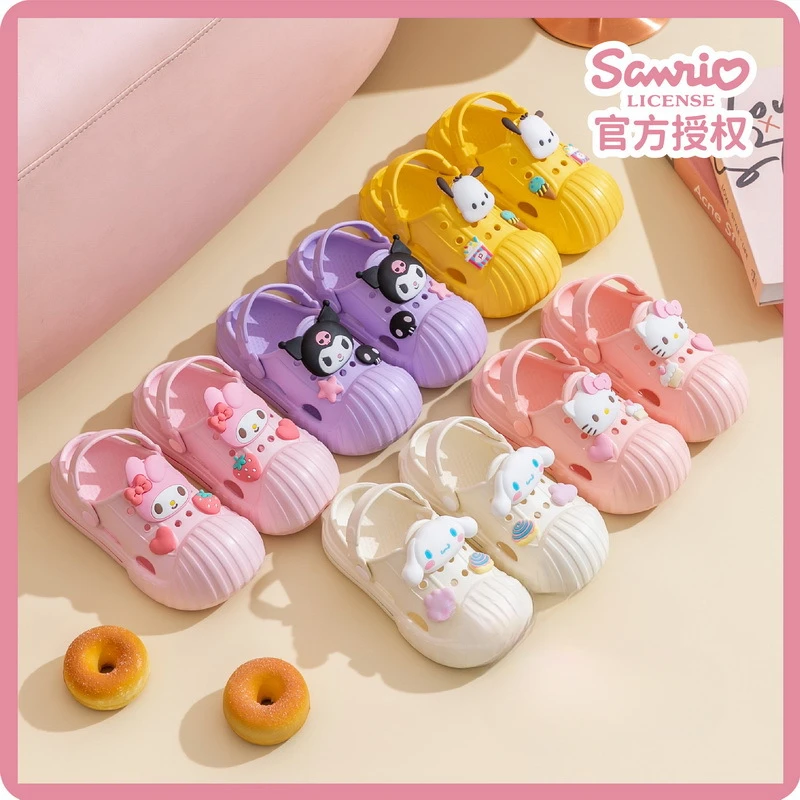 

Sanrio Hello Kitty Cinnamoroll Kuromi Girls Boys Summer Slippers Cute Cartoon Anti Slip Beach Thick Bottom Straight Slipper