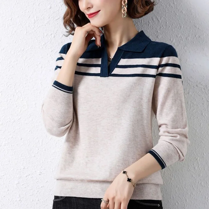 New Autumn Fashion Loose Versatile Polo Polo Polo Collar Panel Contrast Color Temperament Women\'s Knitted Long Sleeve Sweater