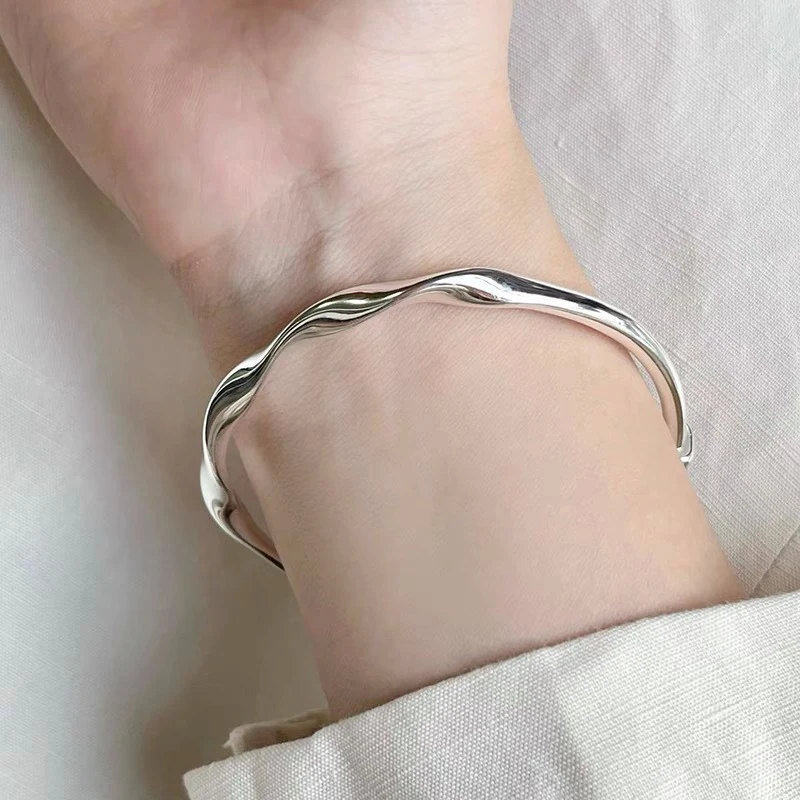 New Twist Bracelet Bangle Women Wave Bright Surface Ins Fashion Push Pull Adjustable Bangle Jewelry Y2K Accessories