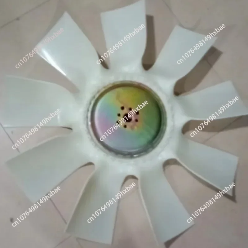 Suitable for R225-7 excavator fan blade 11E9-04020