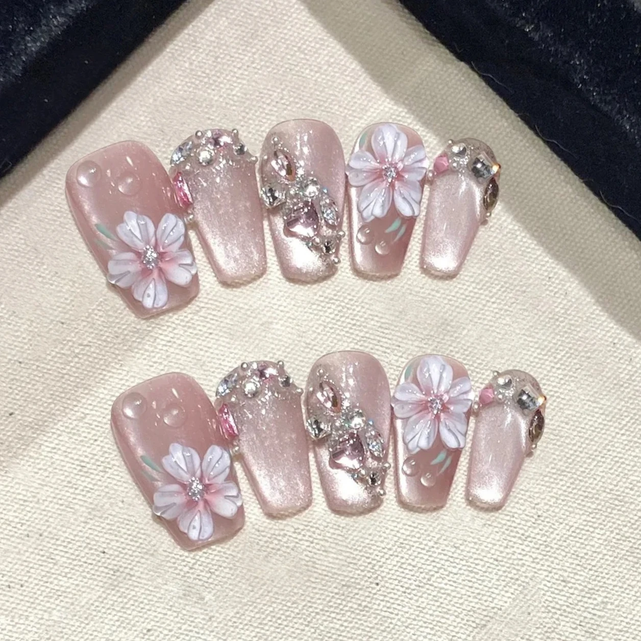 10Pcs Pink Coffin Handmade Press On Nails 3D Rhinestone Fake Nail with Butterfly Full Cover Pearl Wearable Artificial Nail Tips