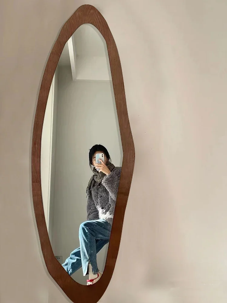 Clothing store fitting mirror high definition mirror retro special-shaped irregular full body mirror solid wood frame