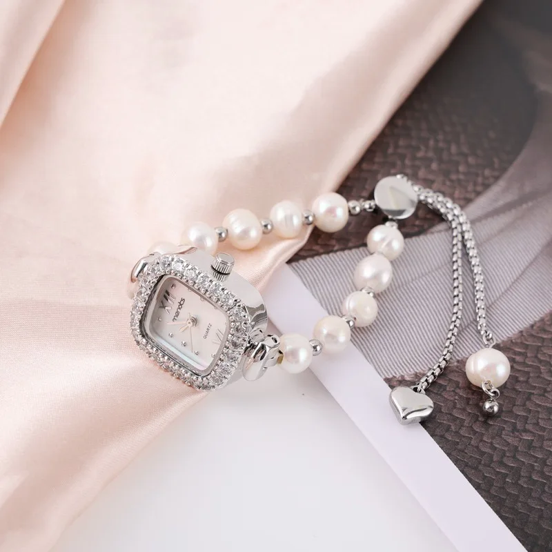 Luxury Women Pearl Watch Cubic Zirconia Elements Crystal Bracelet Watch for Wedding Party Evening Wear Bride Watch Jewelry Gift