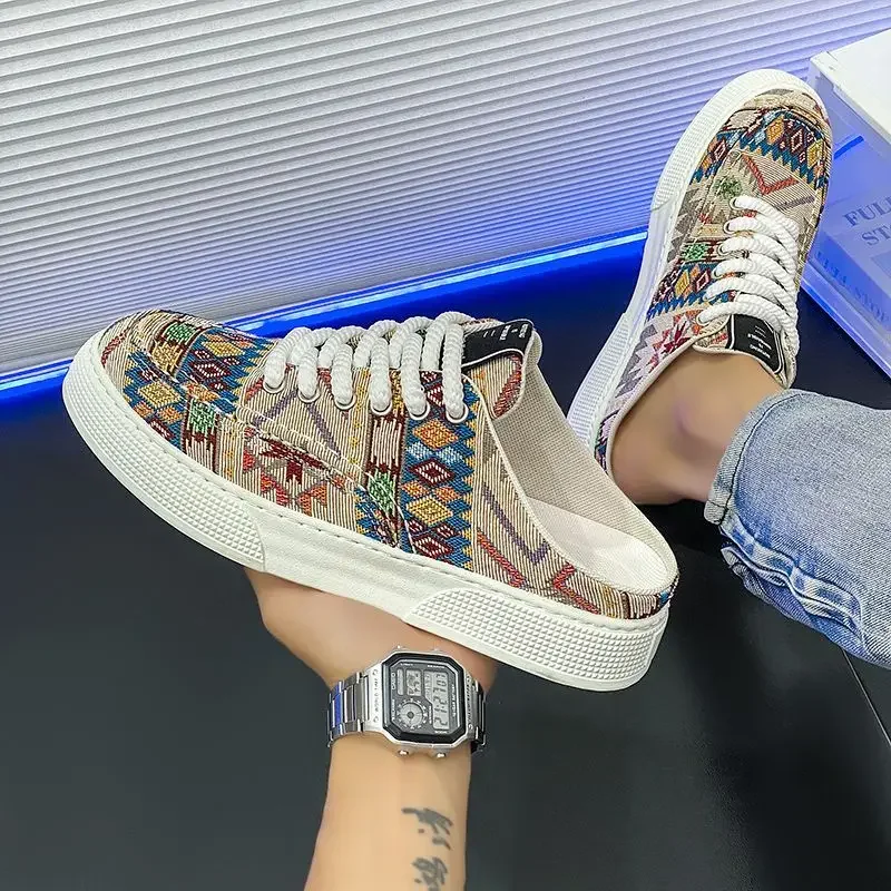 

Полуоткрытая обувь на платформе, повседневные оригинальные дешевые жидкостные тапочки для мужчин, удобные Y2k, низкая цена, забавные элегантные сандалии для мужчин