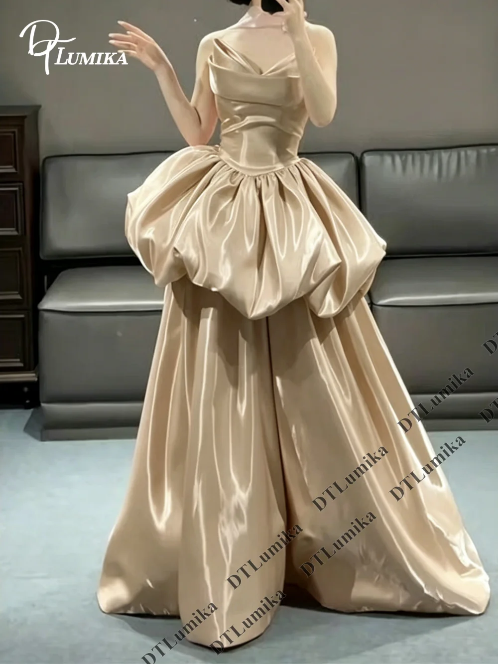 Customized Glossy Satin Evening Dress for Women Strapless Ball Gown with Voluminous Bubble Peplum Skirt V Neck Party Prom Gown