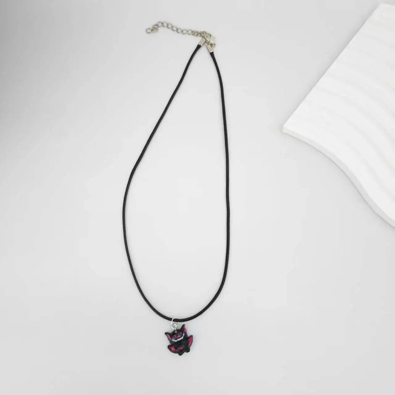 

Vampire Pendant Necklaces for Women Girl Minimalist Rope Chain Choker Halloween Animal Necklace Jewelry