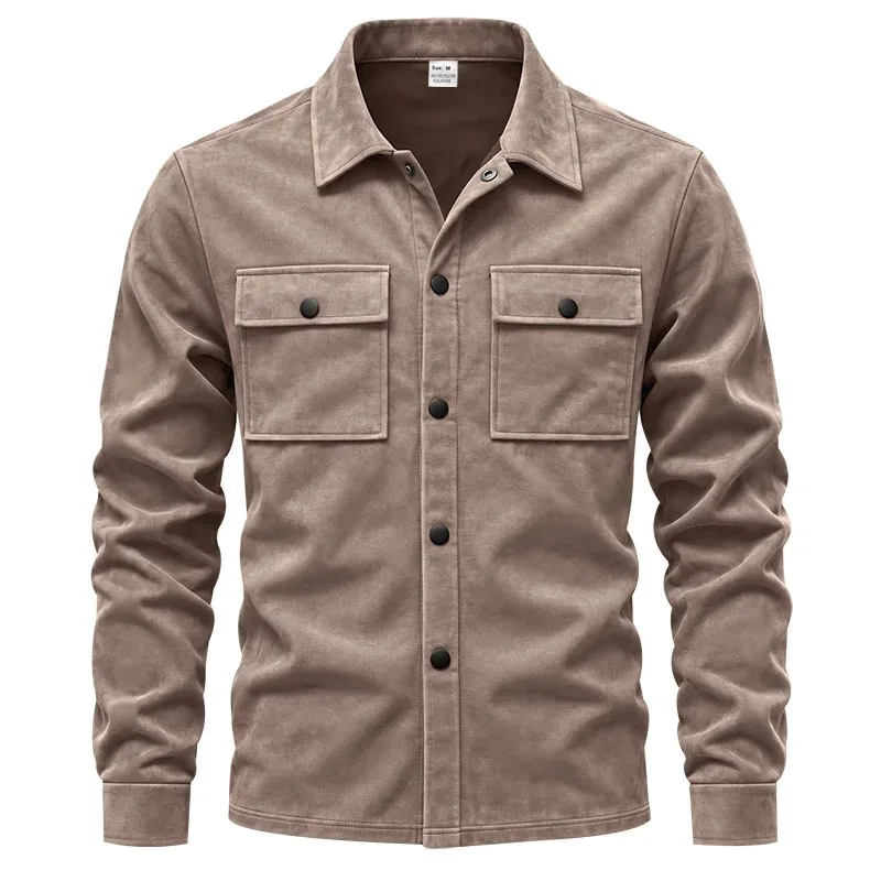 Herren-Freizeitjacke aus Kunstwildleder mit Kragen, langen Ärmeln, Knopfleiste vorne und Brusttaschen, geeignet für Frühling und Herbst. – Detail 5