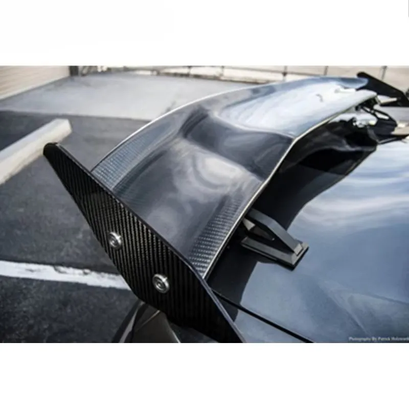High Quality Carbon Fiber Rear Wings Boot Lid Trunk Lip Rear Car Back Gt Spoiler