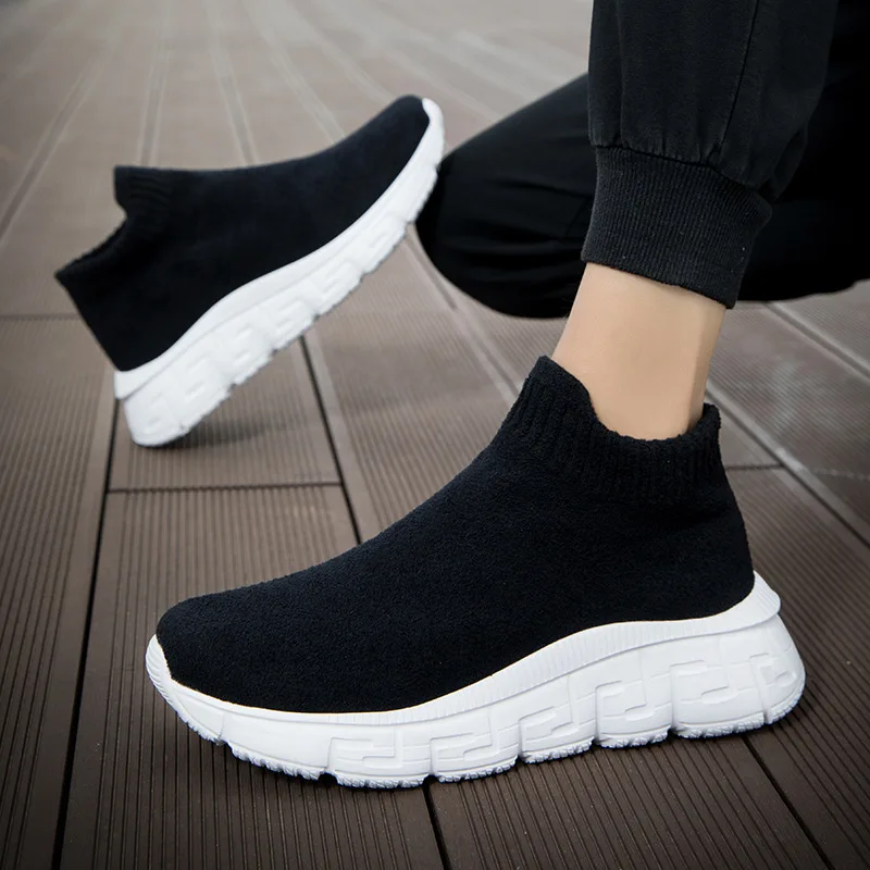 Mężczyźni Sneaker Fashion Knitt Elastic Socks Shoe High-top Casual Shoes Breathable Comfort Running Shoes for Men Slip on Couple Shoes