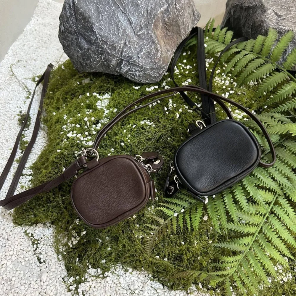 Trendy and Fashionable Calfskin Earphone Texture Unique Mini Cute Versatile Hanging Bag Genuine Leather Hanging Neck Key Female