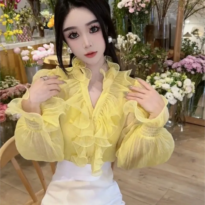 

Ruffled Collar Bell Sleeve Chiffon Shirt Women's Beautiful Chic Blouse Gentle Top