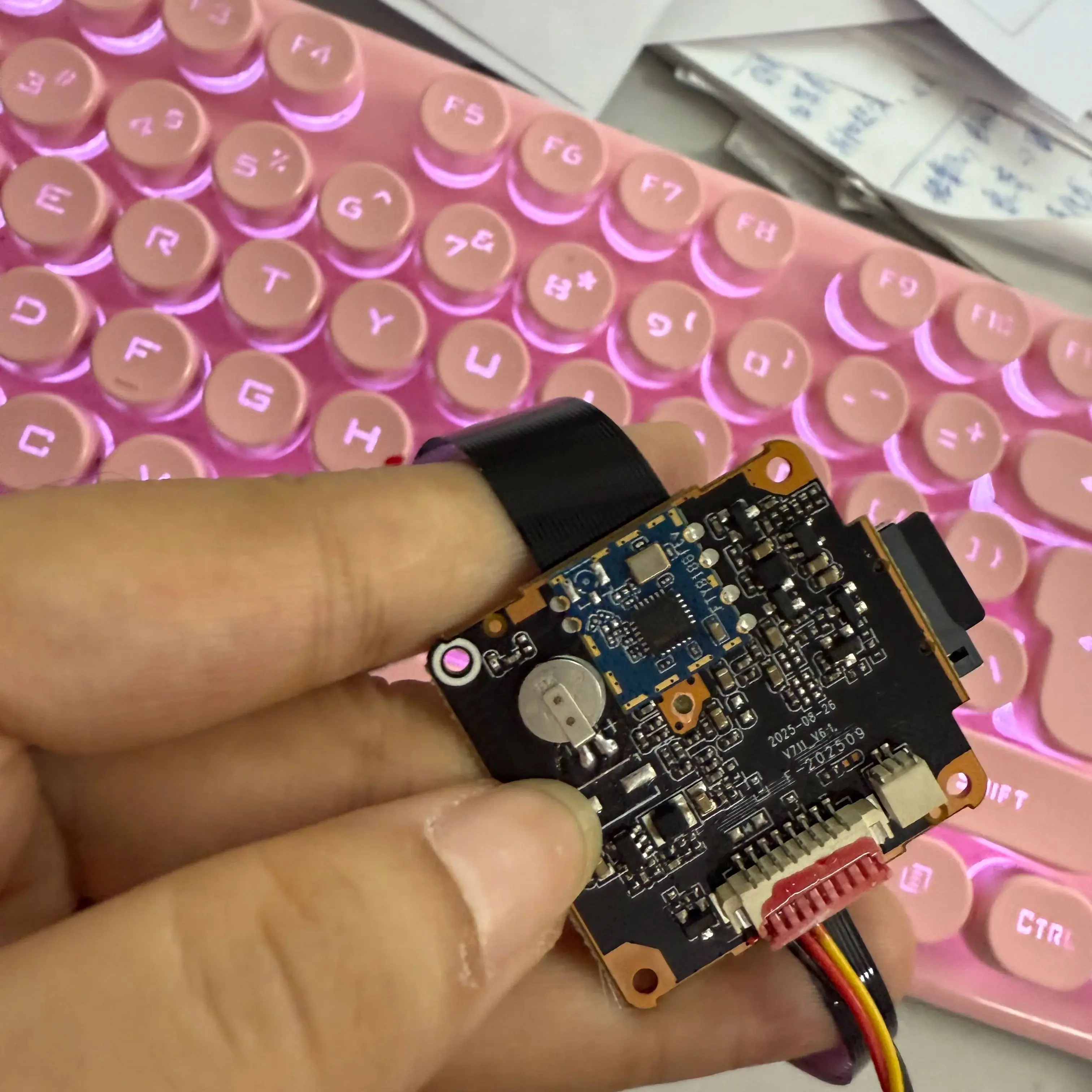 Add the freight /add price difference Replace the order Please contact customer service before placing an order