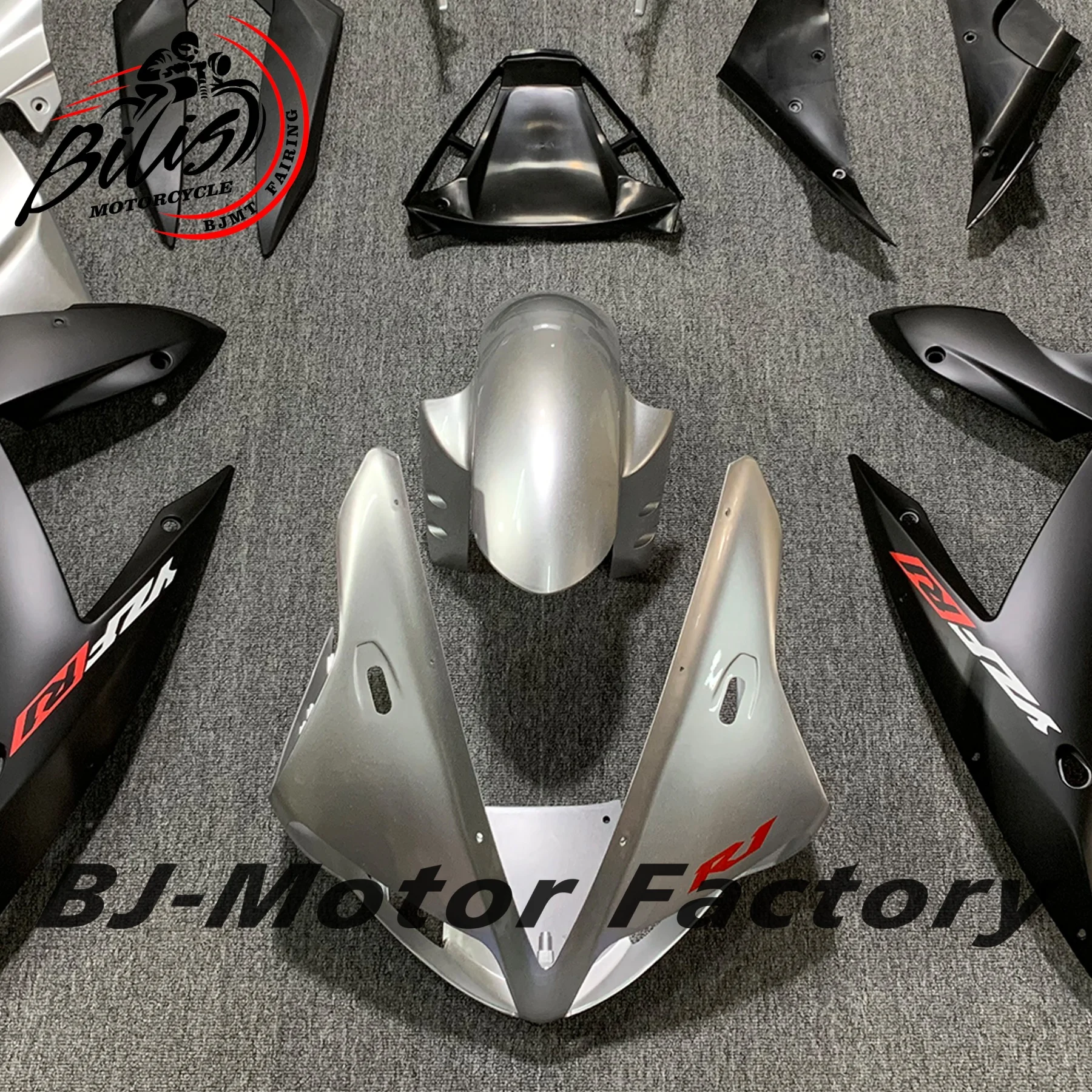 انسيابية YZFR1 2003 YZF R1 هيكل السيارة 02 لياماها YZFR1 هيكل السيارة 2002 - 2003 فضي