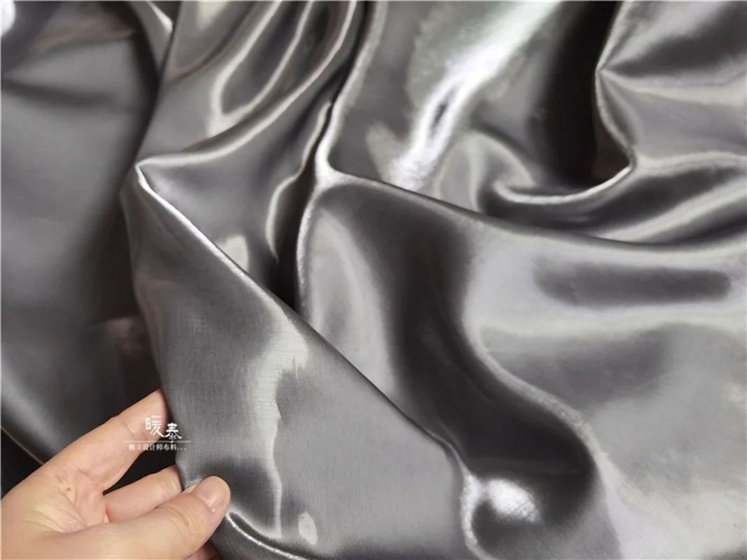 Liquid Reflective Silk Satin Fabric Shiny Gray Metallic Luster Silkblend Organza DIY Decor Shirt Skirts Clothes Designer Fabric