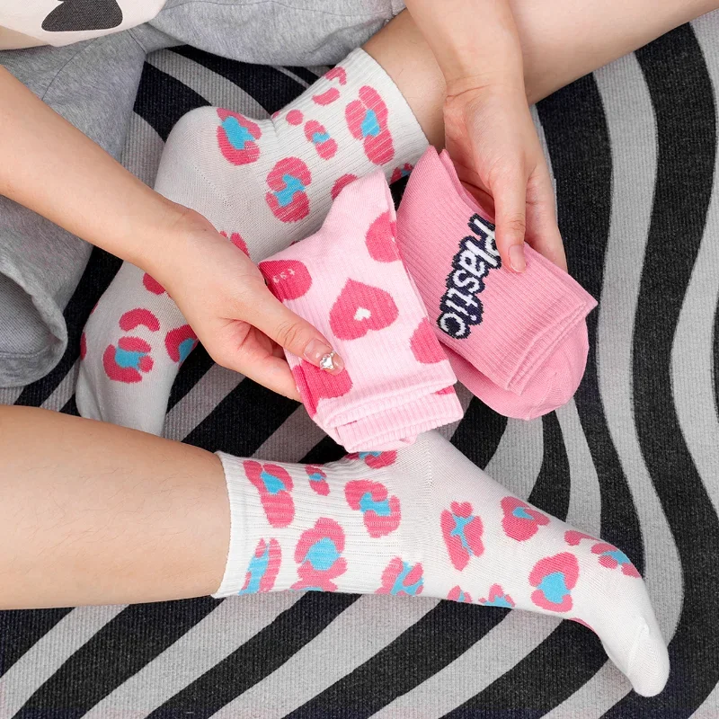 1/3pairs Autumn Winter Pink Sweet Love Letters Cotton Casual Middle Tube Socks Versatile Heart Strawberry Socks Trendy Long Sock