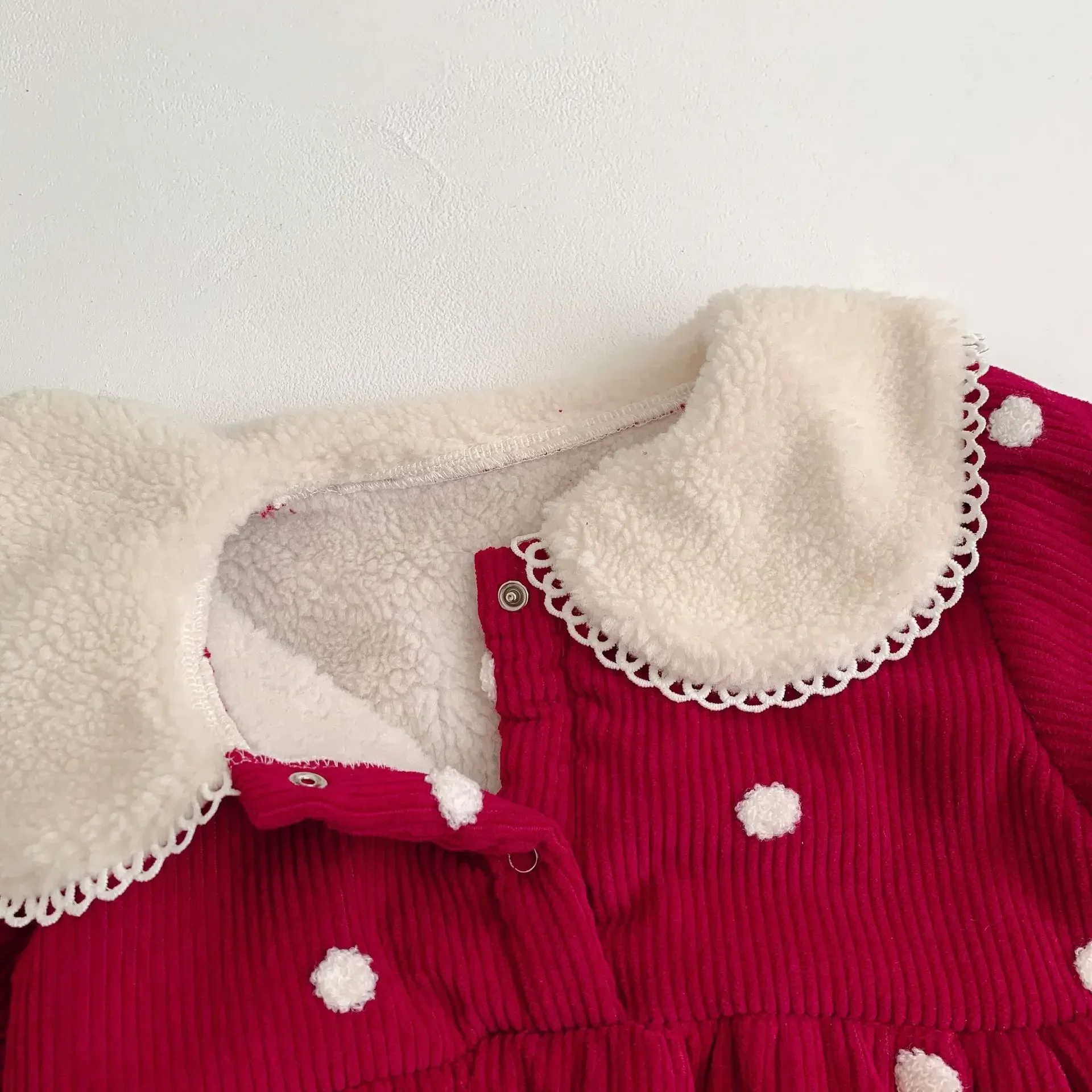 Winter New in Kids Baby Girls Cute Dot Outwear - Infant Thick Plush Peter Pan Collar Warm Jumpsuits , Newborn Romper 0-3Y