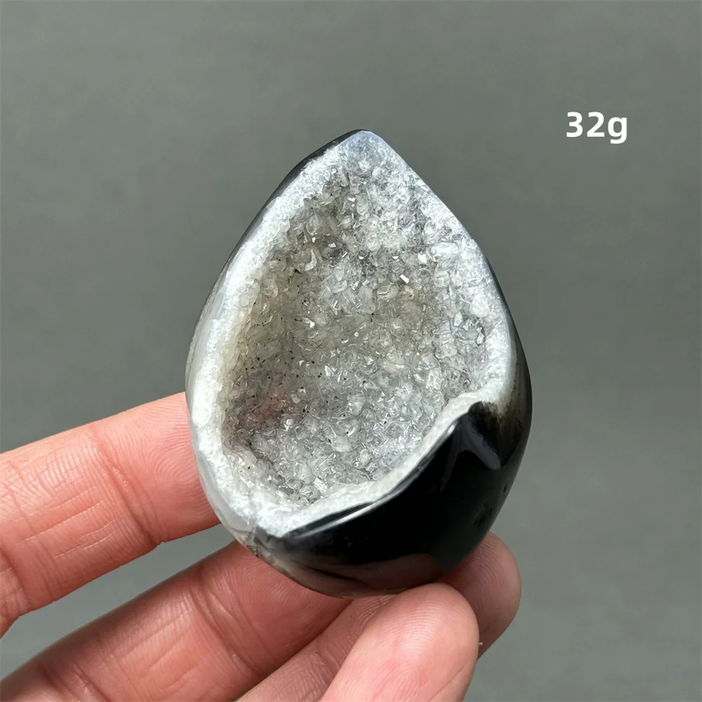 Natural Gemstone Black Agate Geode Egg-Shaped Quartz Aura Healing Energy Spiritual Meditation Home Feng Shui Decoration Gift