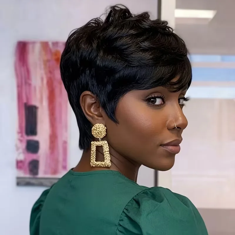 European and American women's short layered wig with light side bangs6Inch natural black fluffy short hair full wig