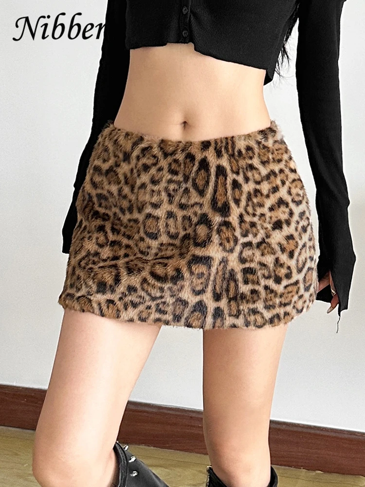 Nibber Furry Leopard Print Mini Skirts Elasticated Waist Sexy Midnight Hot Chick Classic Trend Charming Concise Winter Bottoms