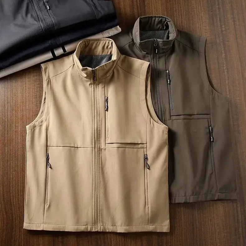 Men's Custom Pocket Outdoor Vest - Breathable Fishing Sleeveless Jacket with Loose Fit & Quick-Dry Fabric for All-Day Comfort