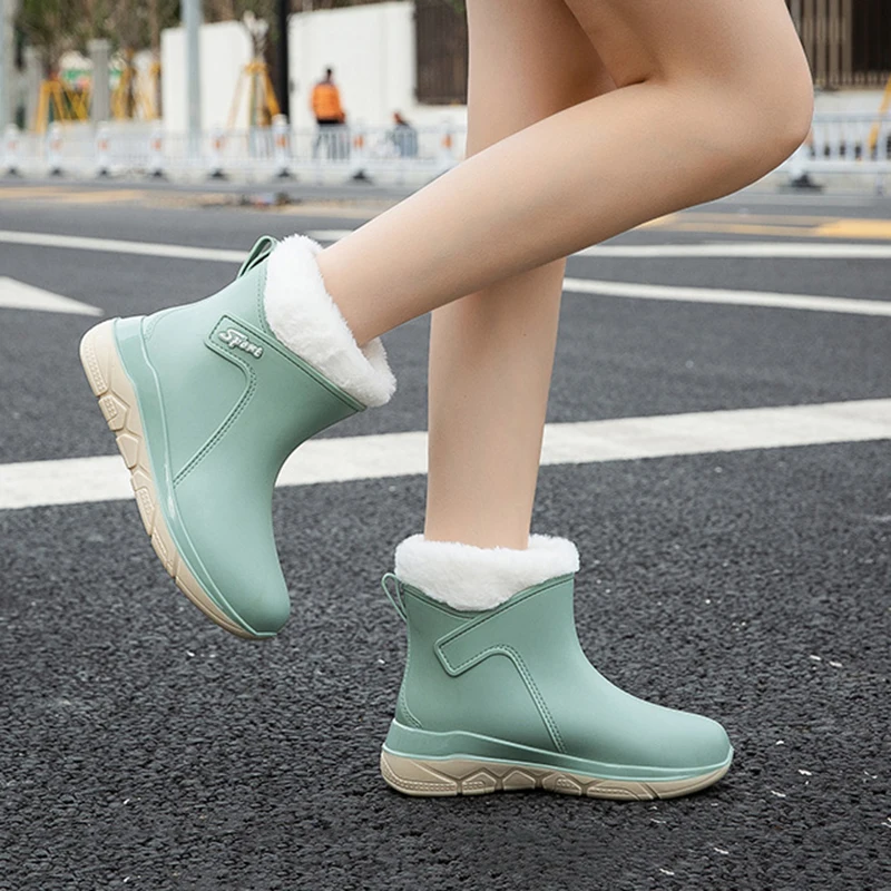 

Spring and Autumn Outdoor Casual Short Tube Women's Rain Boots Outdoor PVC Waterproof New Women's Boots Comfortable Work Shoes