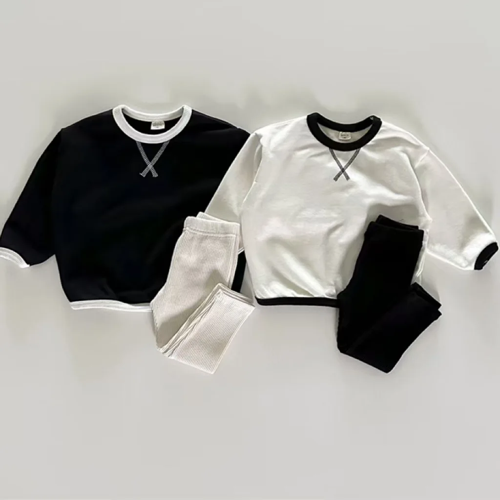 Baby Clothes Crew-neck Hoodie Daily Style Baby Boys and Girls 2024 Spring and Autumn New Long Sleeve Shirt Solid Color T Shirt