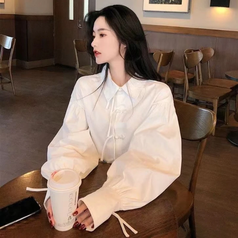 Korean Style White Shirts for Women Loose Vintage Button High Street Fashion Graceful Lantern Sleeve Tops BF Lovely Youth Chic