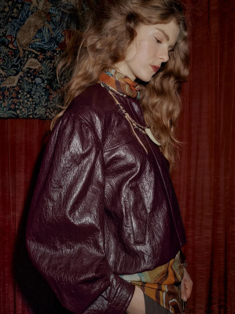 

Red Short Leather Women Jacket Chic Lapel Full Sleeve Single Breasted Round Neck Loose Jackets 2025 Fashion Lady Street Outwear