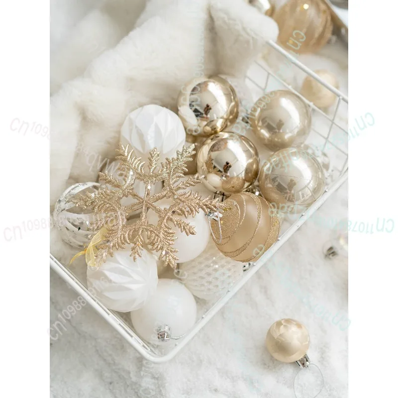 الشمبانيا عيد الميلاد الكرة عيد الميلاد الديكور شجرة عيد الميلاد الديكور قلادة نافذة المشهد الديكور