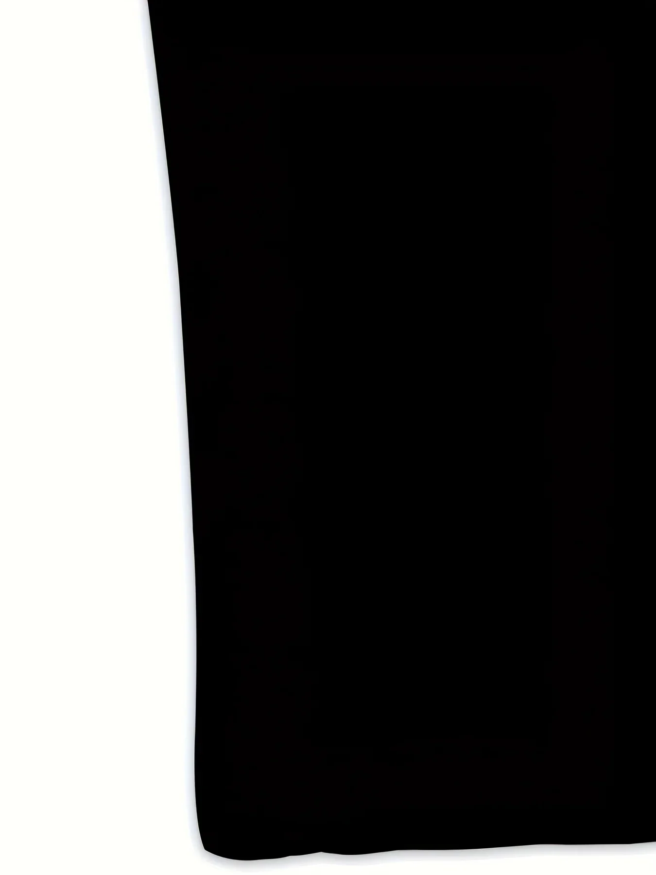 تي شيرت رجالي برسومات ميلان إيطالية مريح قابل للتمدد ورقبة دائرية أسود مع علم إيطالي وطباعة "ميلانو إيطاليا".