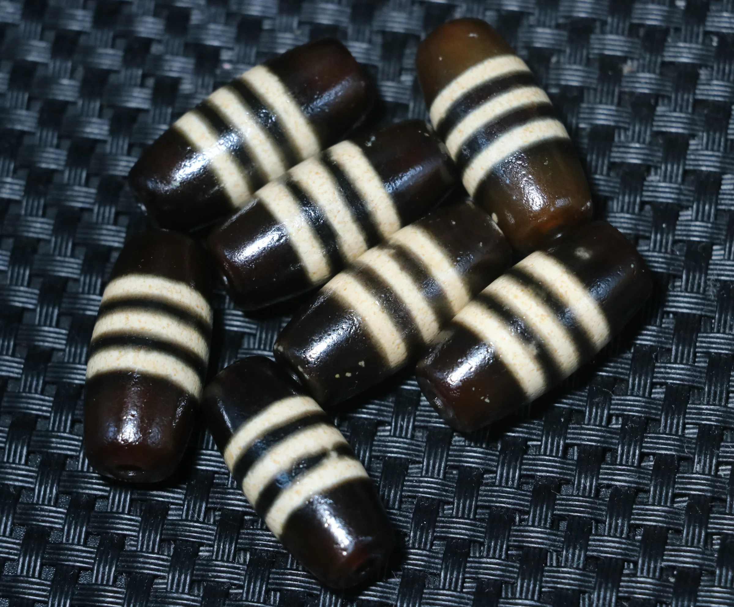 

WOJIACHANPINZUITEBIE of 5 PCS Energy Tibetan Top Old Agate Line Type Healer Medicine dZi Bead Pendant 2023 For Jewelry Amulet