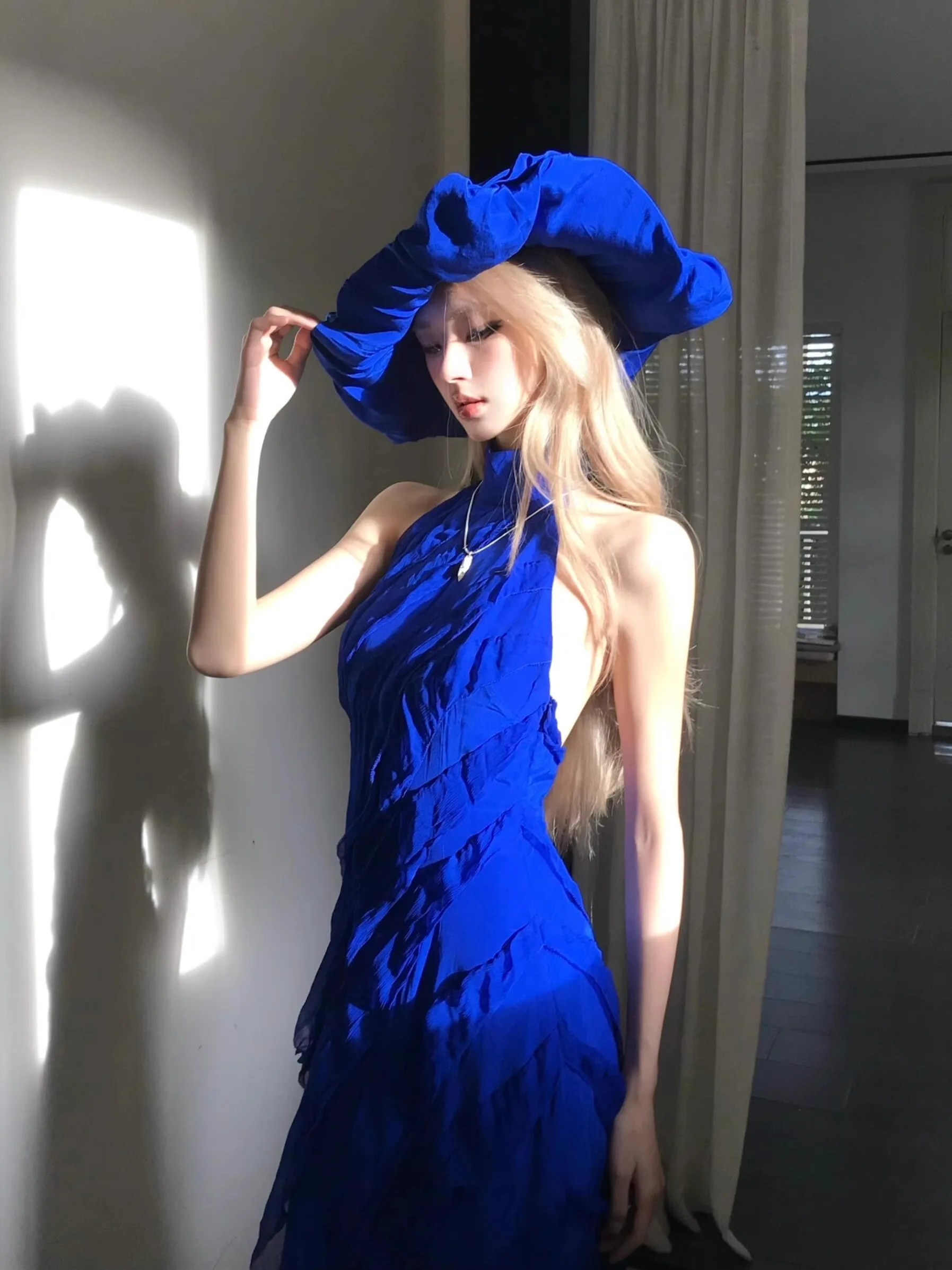 

Blue Asymmetrical Hem off oulder Long Dr High Waist Zipper Sle Faionable Cake Skirt for Exhibition Photoaphy Eveni...