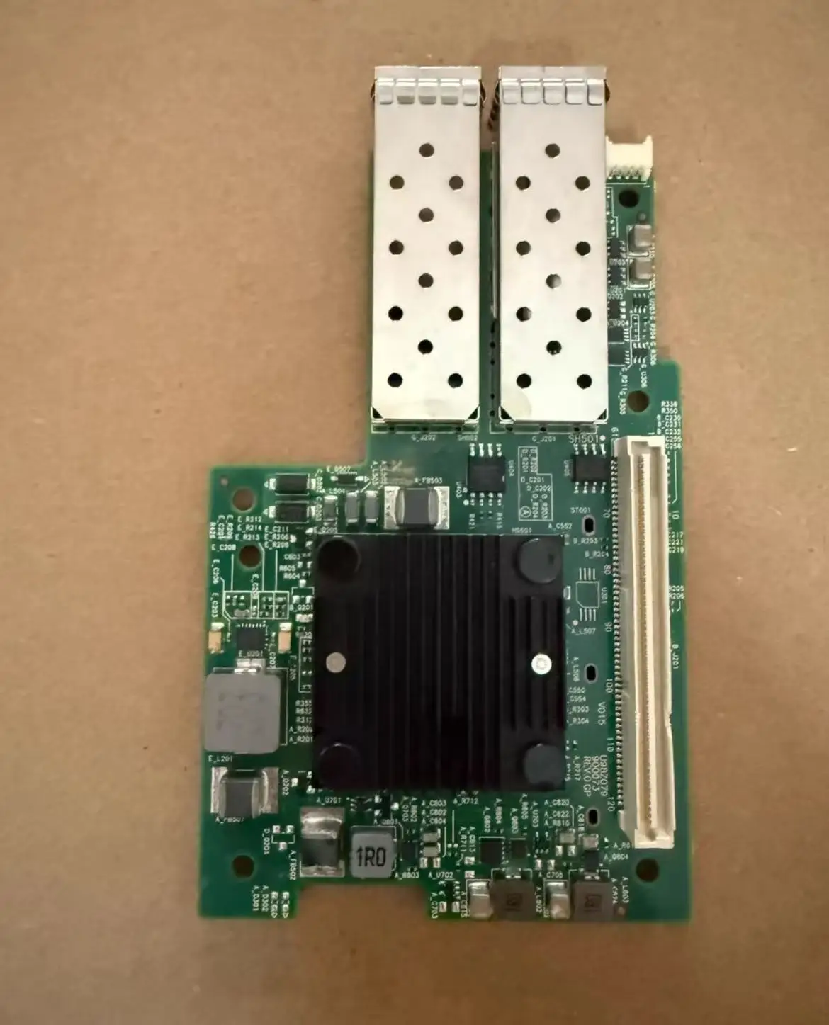 

930PP 0930PP для DELL оригинальный двухпортовый SFP + 10/25 ГБ OCP сэндвич-картон 57414