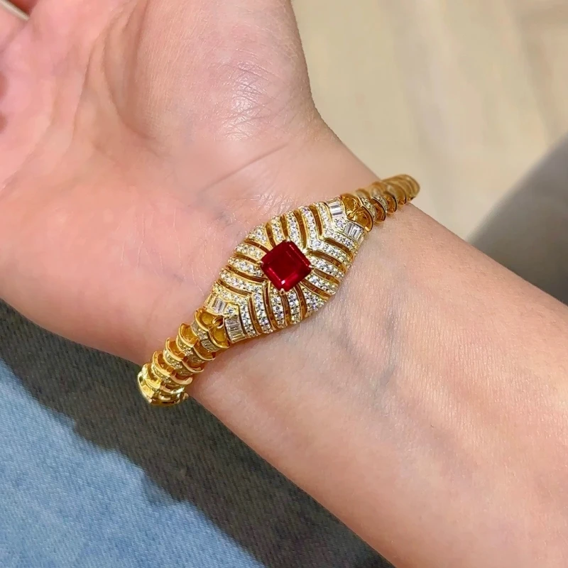 

BELLUX 925 Silver Gold Plated Synthetic Zircon T-shaped Diamond Ruby Vintage Light Luxury Snake Bones Bracelet