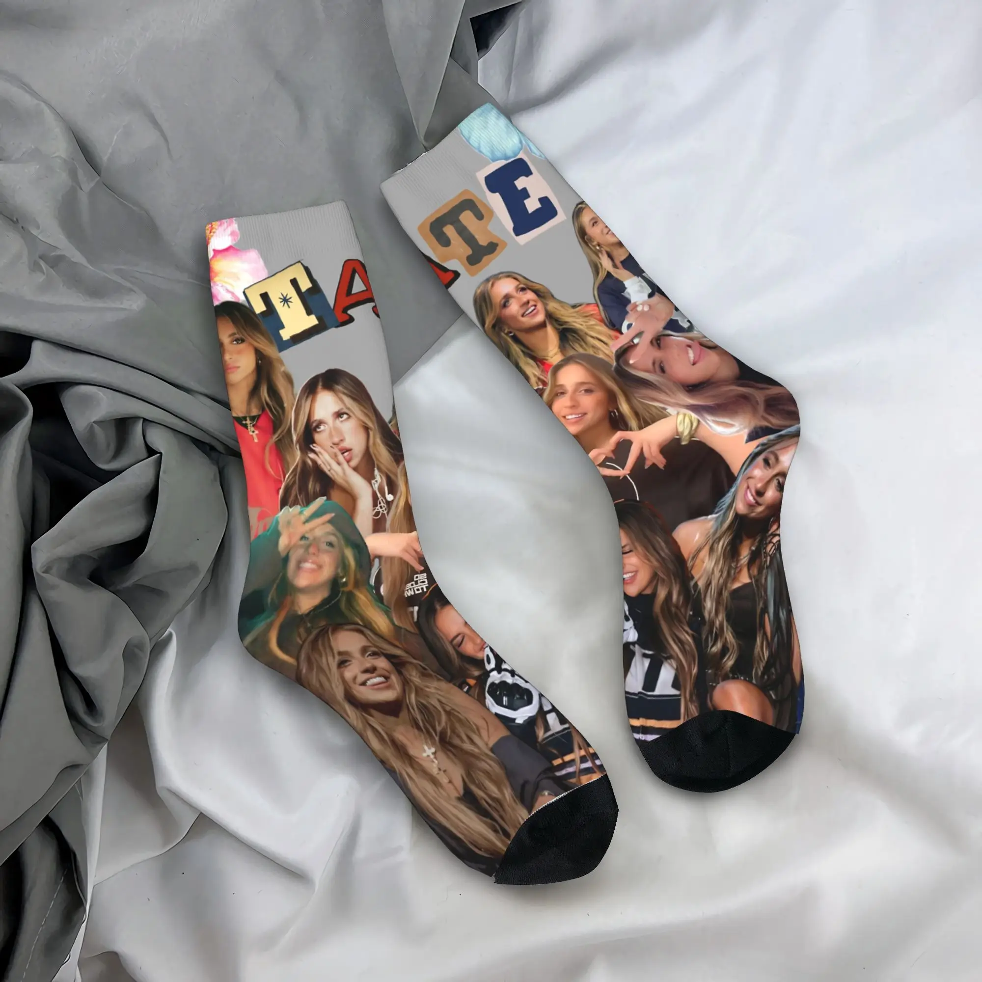 Canadian Singer Tate McRae Tour 2025 Socks  Graphic Stockings Anti Sweat Men Socks High Quality Autumn Funny Skateboard Socks