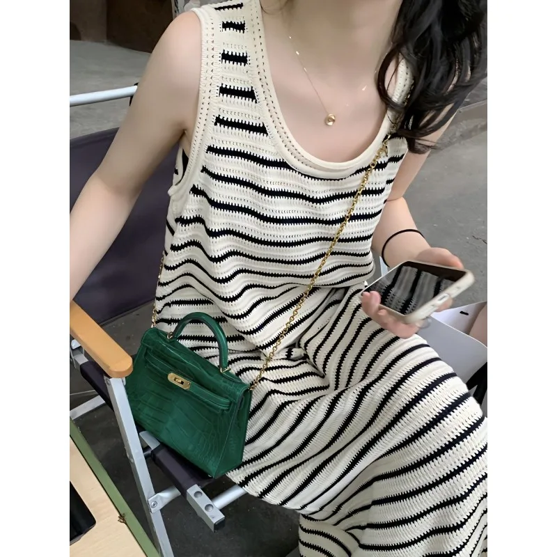 

Women Sleeveless Striped O-neck Knitted Dress Summer Fashion Loose Simple Commute Temperament Dresses
