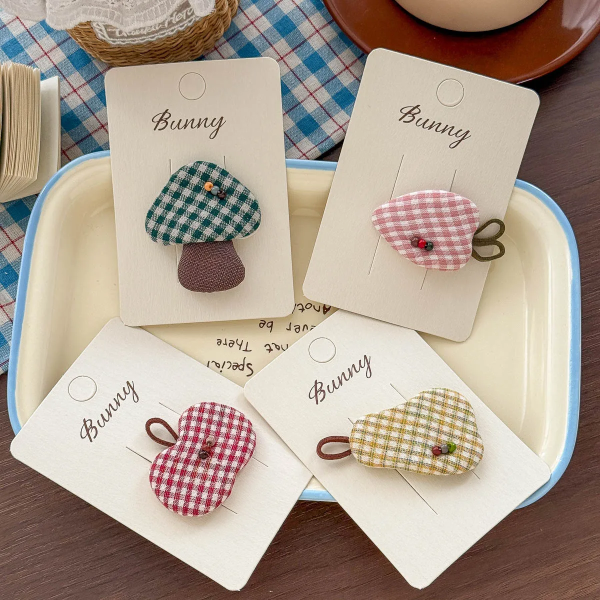 Hair Clips Early Autumn New Plaid Beaded Apple Mushroom Pattern Premium Soft Fabric Baby Hair Accessories No Hurt for Bangs