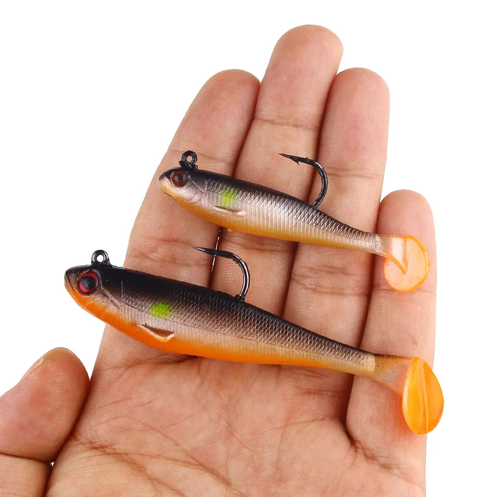 1pcs/bag soft spinning baits with jig head hook silicone soft bait petal for pike Tail or Crappie, Bass, and Trout