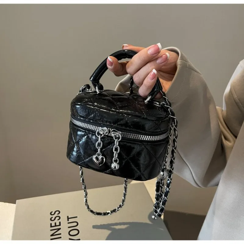 

Vintage Fashionable Diaper Bag Men Women Designer Leather Handbag Solid Color Paris Famous Superstar Style