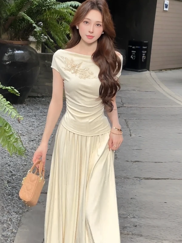 

Elegant Summer Slimming Long Embroidered Heavy Work 3D Stitching Skirt Top Set Women's Fashion Ensemble Spring Autumn Wear