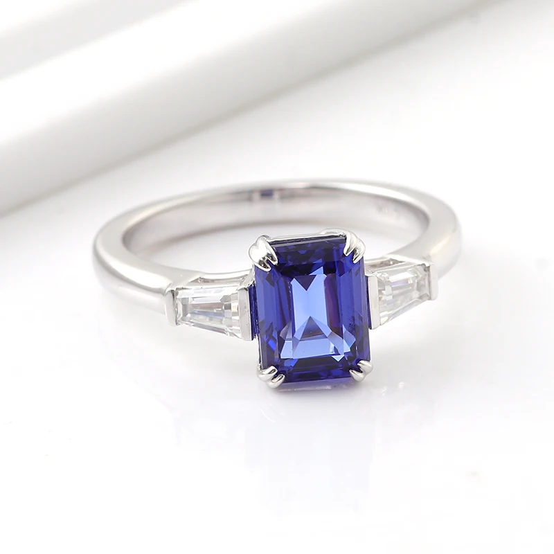 

Provence 14K Solid Gold Three Stone Ring With 8*10 Emerald Cut Lab Royal Blue Gem For Women Engagement RIng With DEF Moissanites