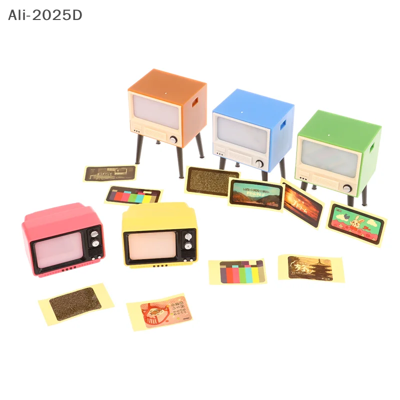 

1pc 1/12 Dollhouse Miniature Vintage Light-up TV Toy Dollhouse Furniture Decoration Toy for Children Dolls House Accessories