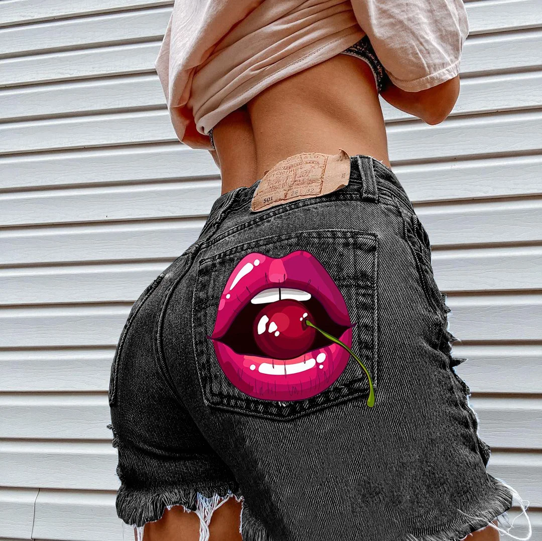 

Hot Sale Cherry Lips Casual Fashion Print Summer Tassel Hole Denim Shorts Jeans For Women's Trendy Short Pants ropa para mujer