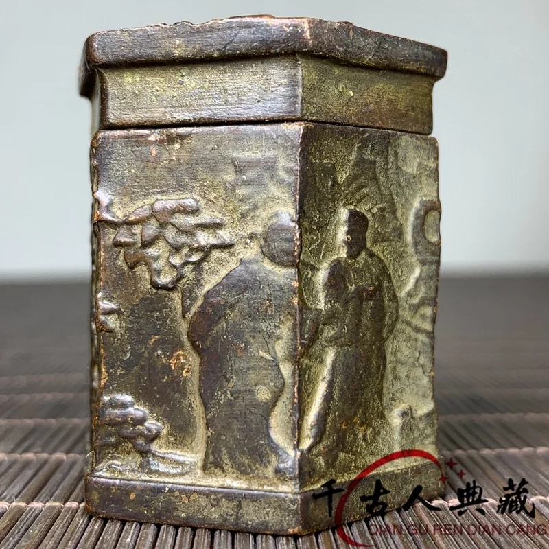 

Vintage Old-Style Tobacco Box Dry Tobacco Box Home Antique Old Object Collection Desktop Decoration Old Bronze Artifact Collecti