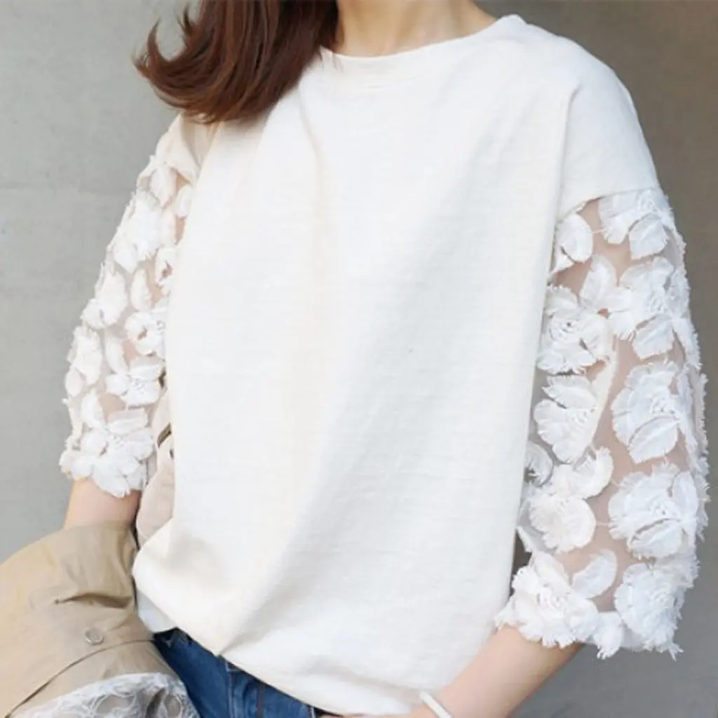 

Женская хлопковая футболка с круглым вырезом и короткими рукавами, повседневный однотонный топ с кружевными деталями на лето